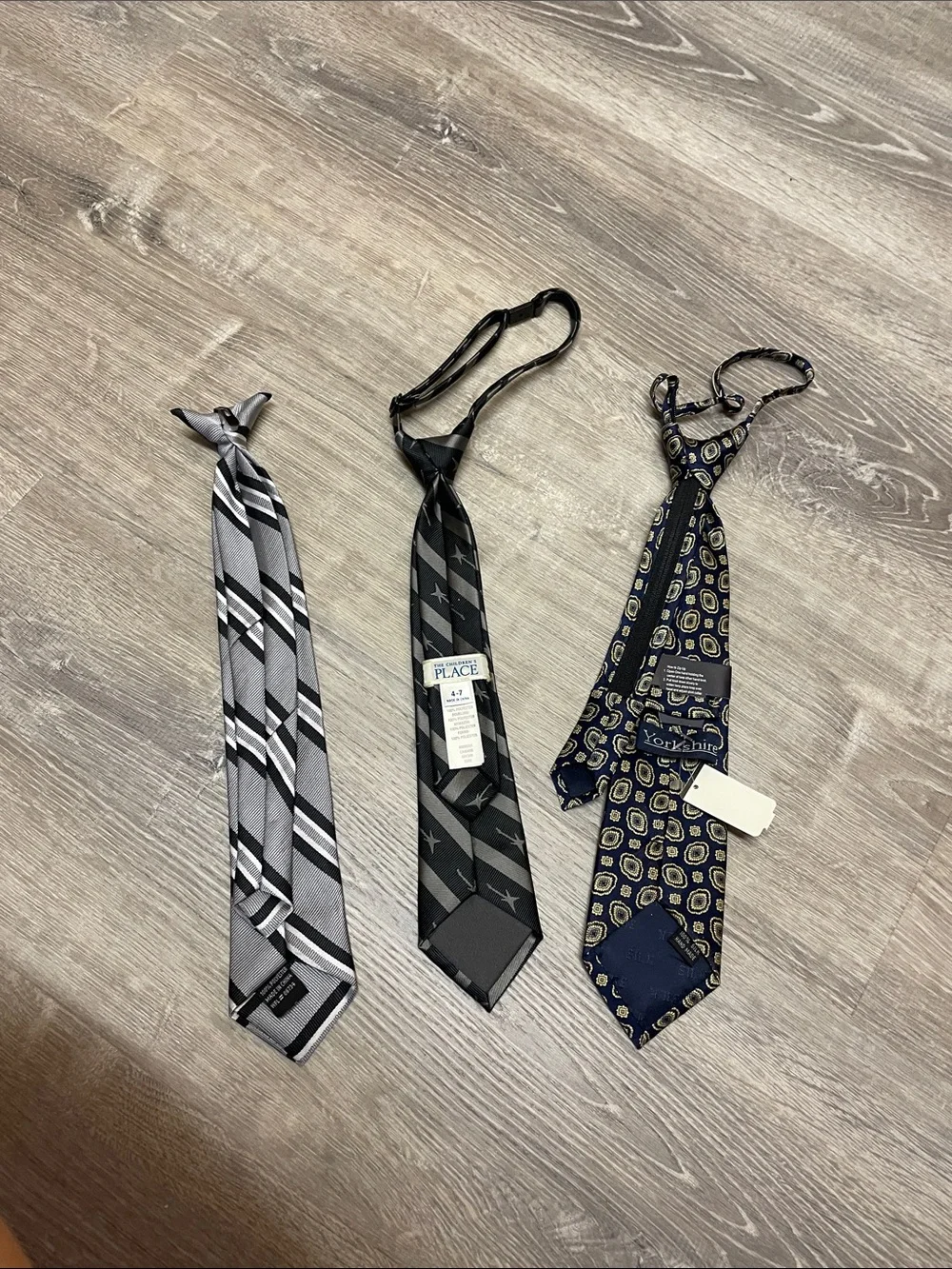 The Children's Place Boys' Gray, Black & Navy Pre-Tied Tie Set